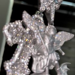 Chain And Pendant Combo Passes Diamond Tester