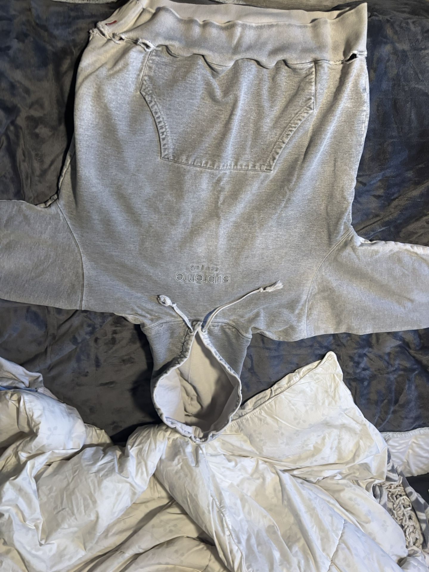 Supreme Hoodie Large