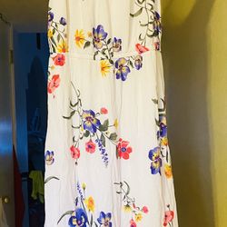 Beautiful Large Dress Youth Large