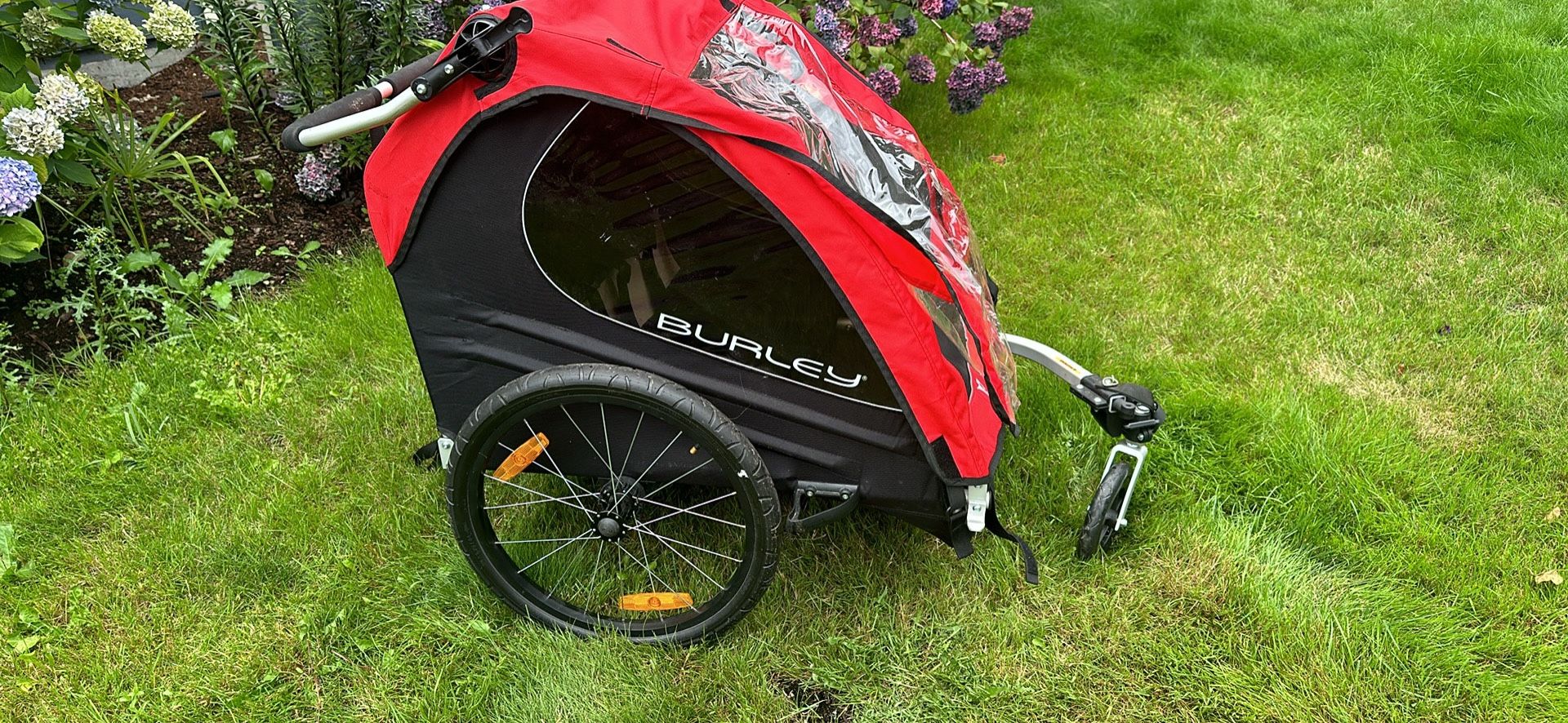 Burkley Bumblebee Bike Trailer