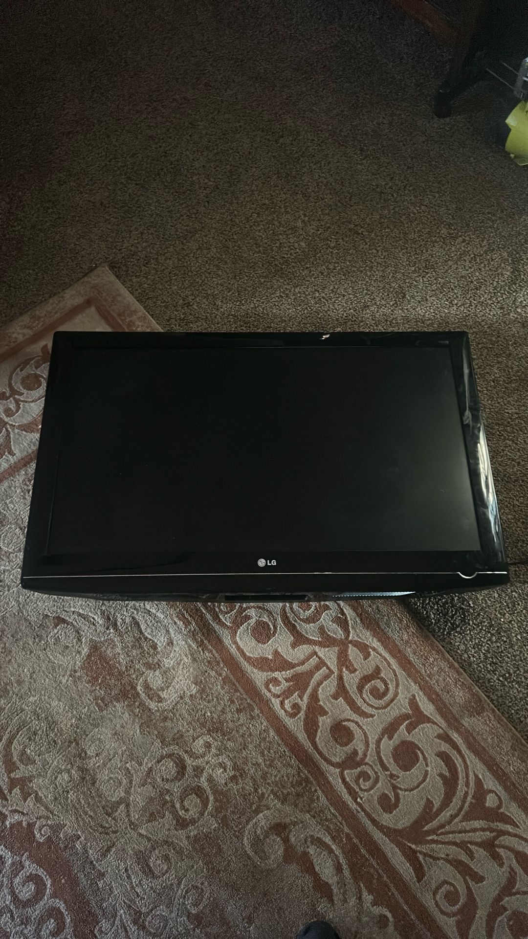 TV BRAND LG 40inch