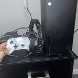 Xbox Series x With Headset And Portable Case