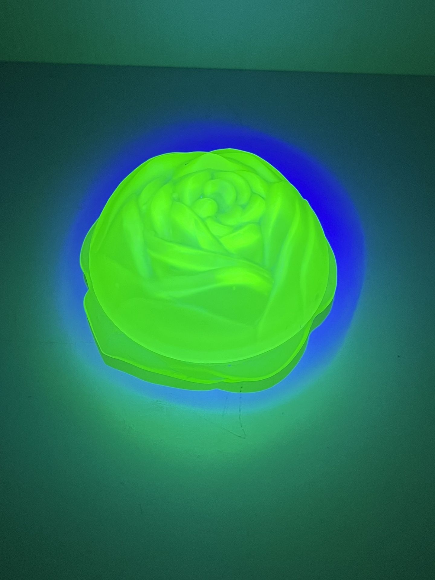 Uranium Glass Satin Rose Powder Jar