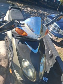150 cc Moped