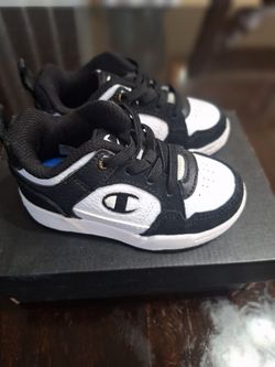 Champions Size 6 C