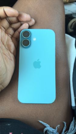 iPhone 16