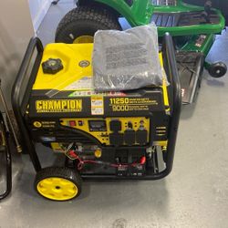 Champion 11250/9000-Watt Portable Generator
