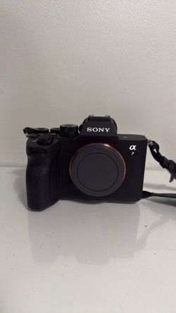 Sony A74