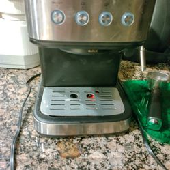 Espresso Maker With Milk Steamer