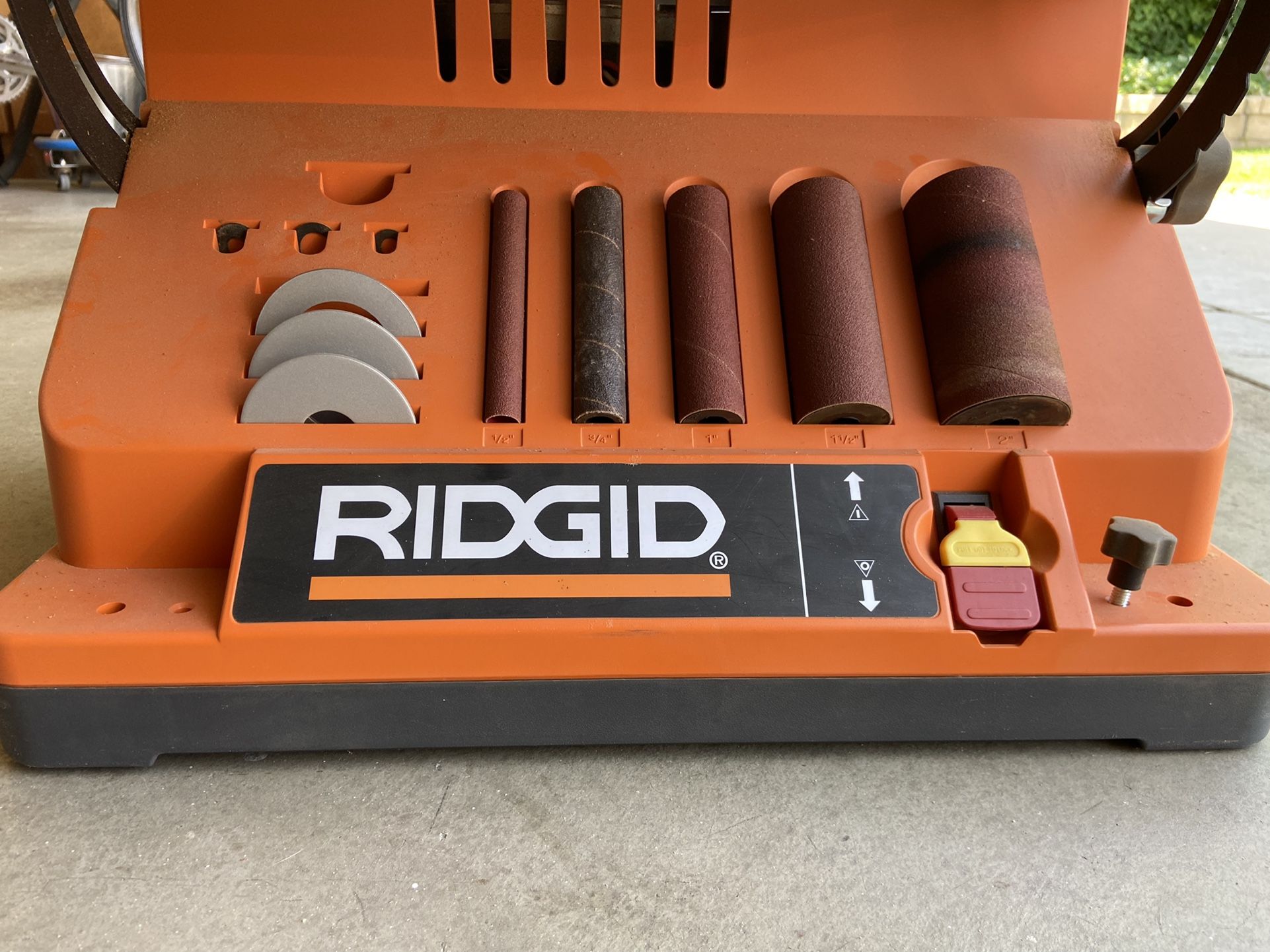 Oscillating Edge/ Belt/ Spindle Sander
