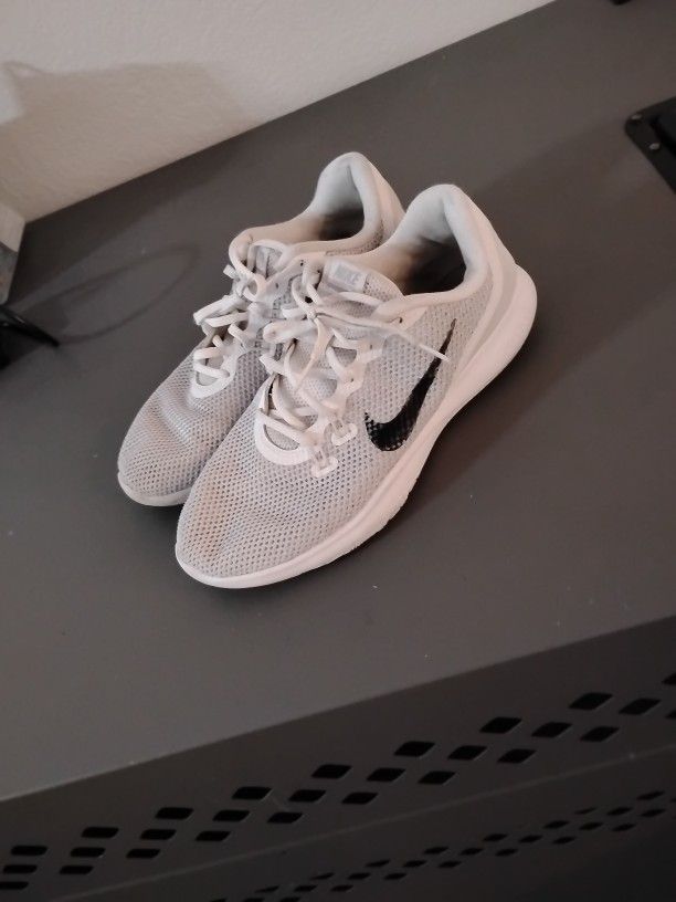 Nike Flex Trainer 7