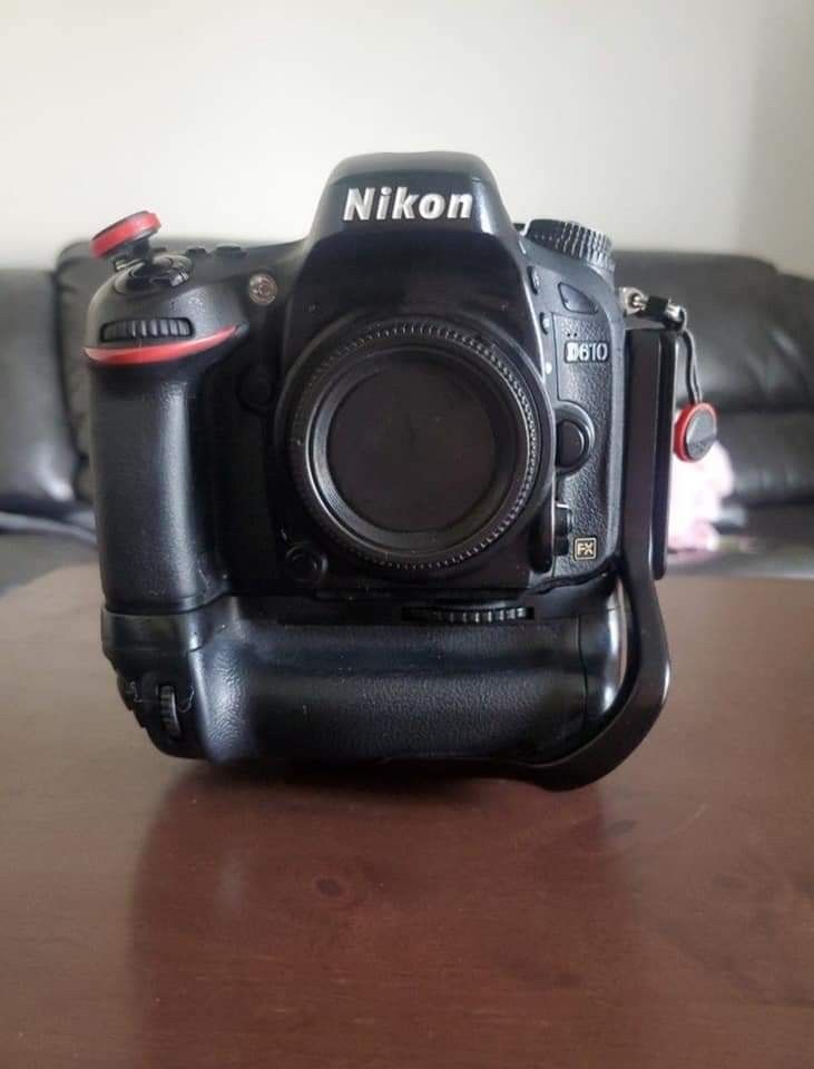 Nikon D610 full frame camera With 