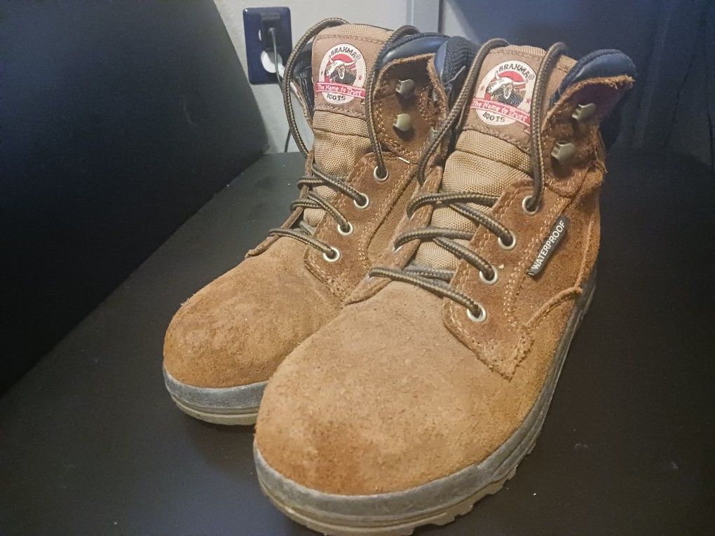 50 $ Red Wings Steel Toe Boots Waterproof