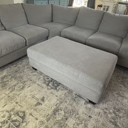 Sectional 3 Piece with Ottoman, No Pets Ever. $300 obo 