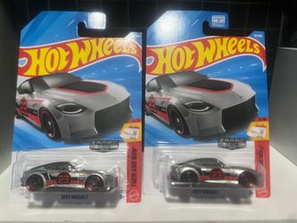 Hot Wheels 2023 Nissan Z ZAMAC