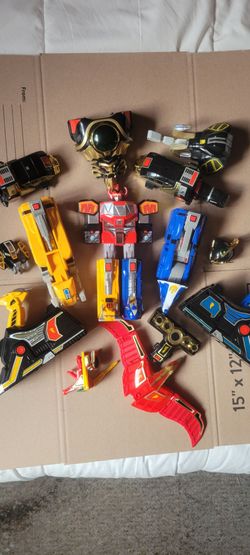 Vintage mighty Morphin Power Rangers toy lot