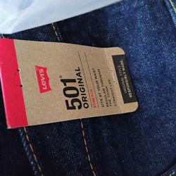 Levi's 