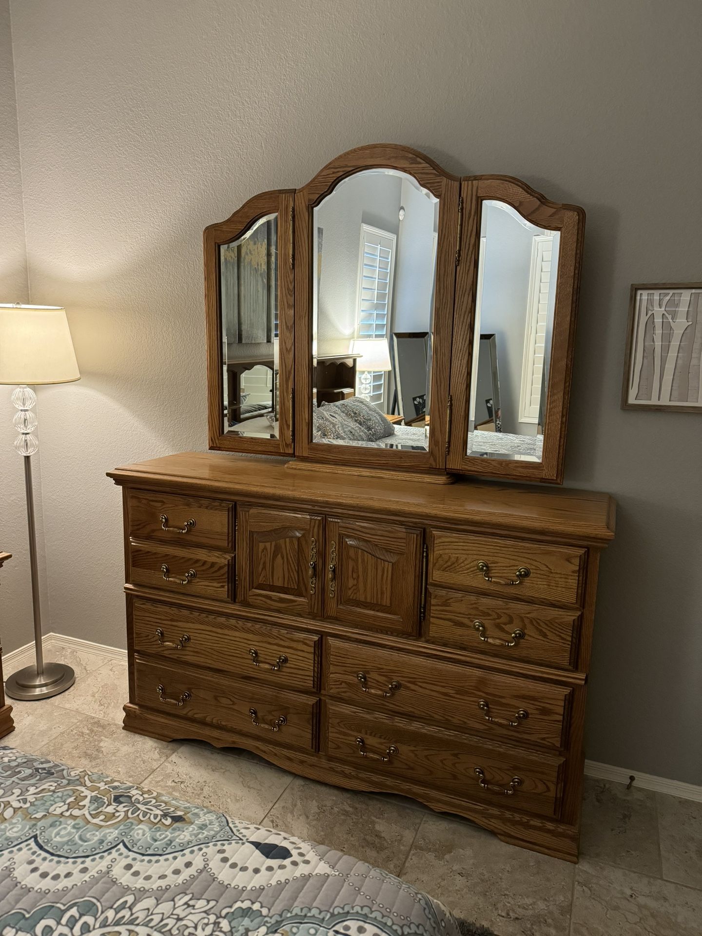 King Bedroom Set 7 Piece for Sale in Phoenix, AZ OfferUp