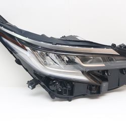 21-24 Toyota, Sienna Right Headlight, Led oem