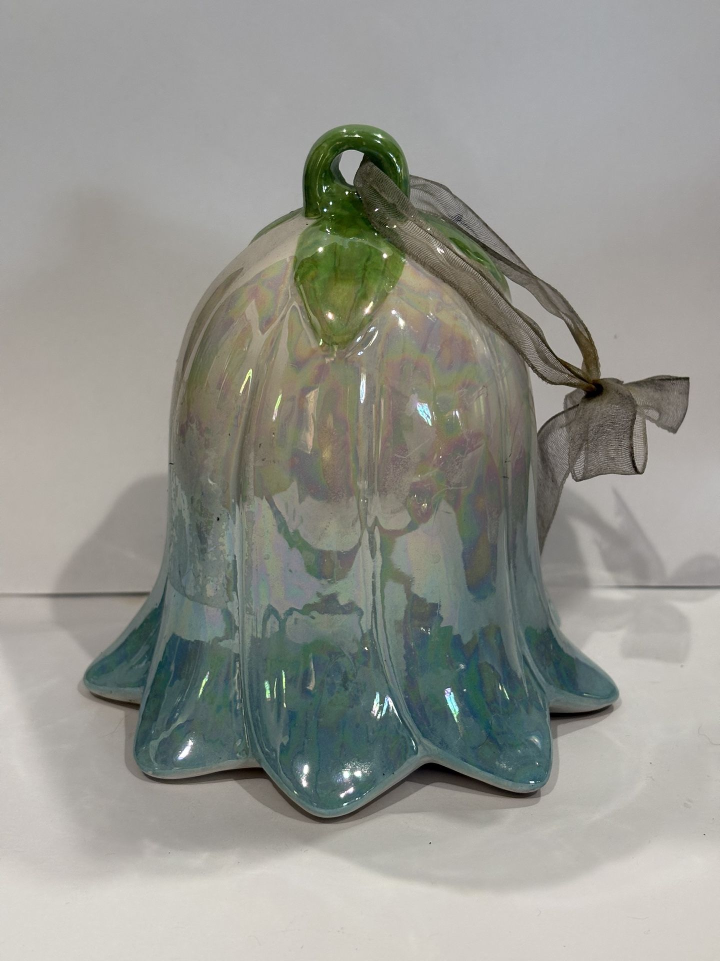 Vtg Ceramic Tulip Bell