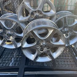 17 "  alloy  Wheels 5 Lug Popular 5 on 4 1/2 Or 114 Mm Bolt Pattern Acura Toyota Many Others