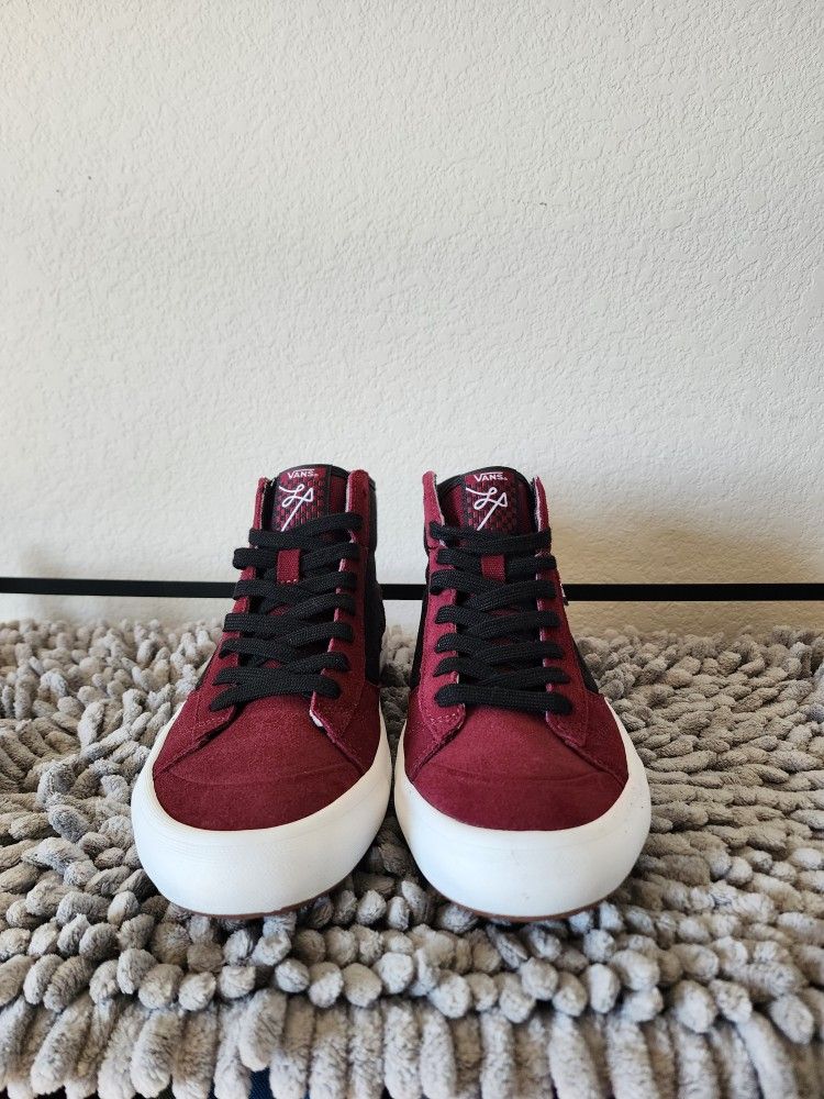 NWOB Lizzie Armanto Vans Collaboration High Top Burgundy and Black Size: 8 Women
