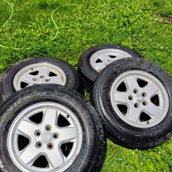 4 Aluminum Rims 