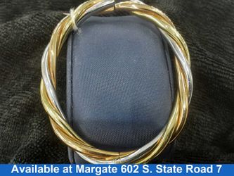 Bangle Bracelet - Tricolor Gold 18k (.750) 26.8 grams 6 inch