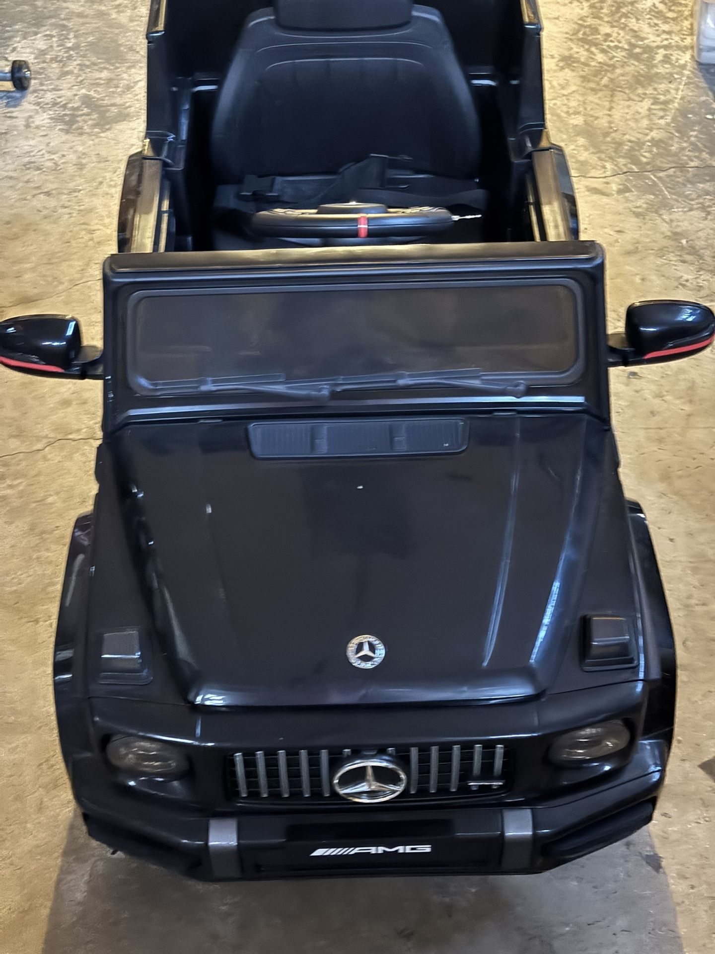 Electric Car Mercedes AMG Jeep