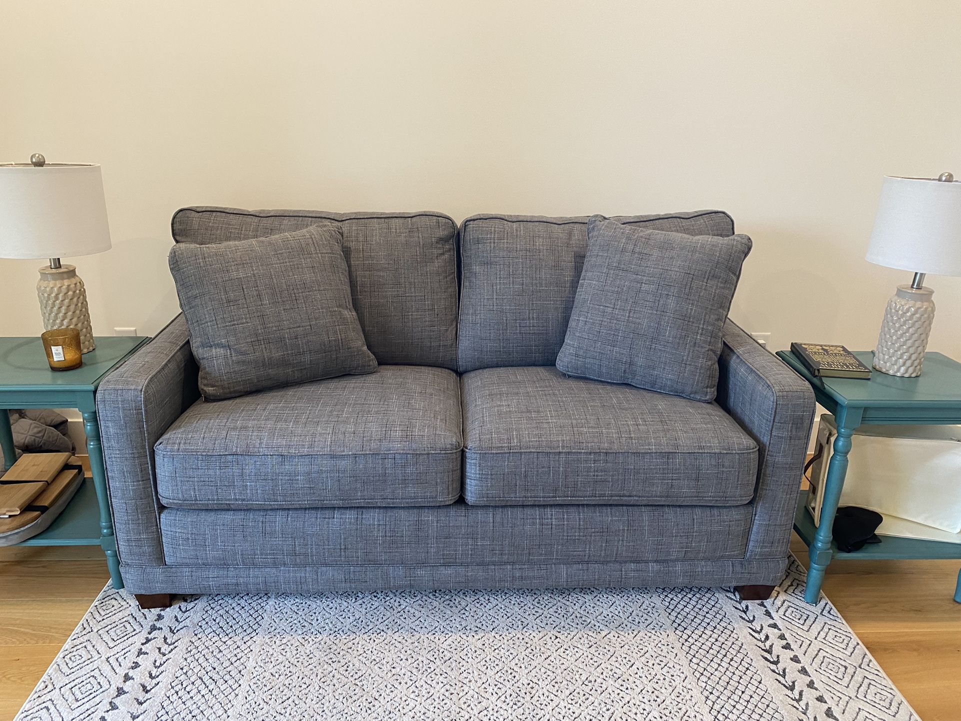 La-Z-Boy Full Sleeper Sofa