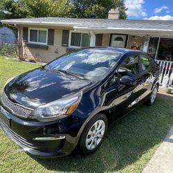 Kia Rio 2017 works in perfect conditions