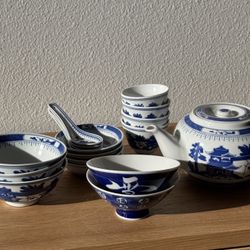 Tea Set, 21 Piece