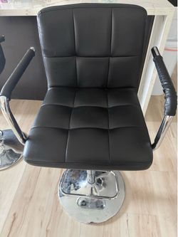 Bar chair set