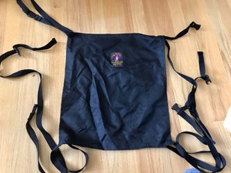 Outward hound center safety barrier