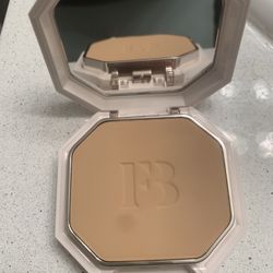 PRO FILT'R SOFT MATTE POWDER FOUNDATION