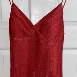 De Laru Collection Red Formal Spaghetti Strap Dress w/ Gold Shimmering Fabric