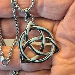 Stainless Steel Crltic Knot Pendant Necklace