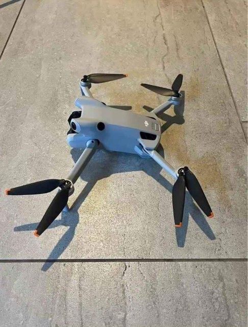 DJI Mini 4 Pro Drone