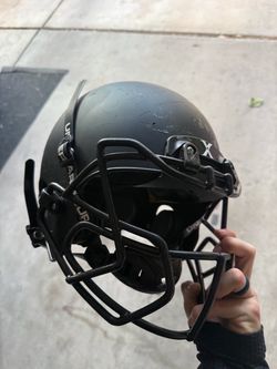 Xenith black X2E Youth medium football helmet