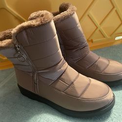 Size 10 winter boots