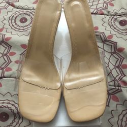 Shoe