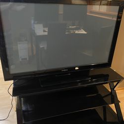 SELLING TV And Stand 