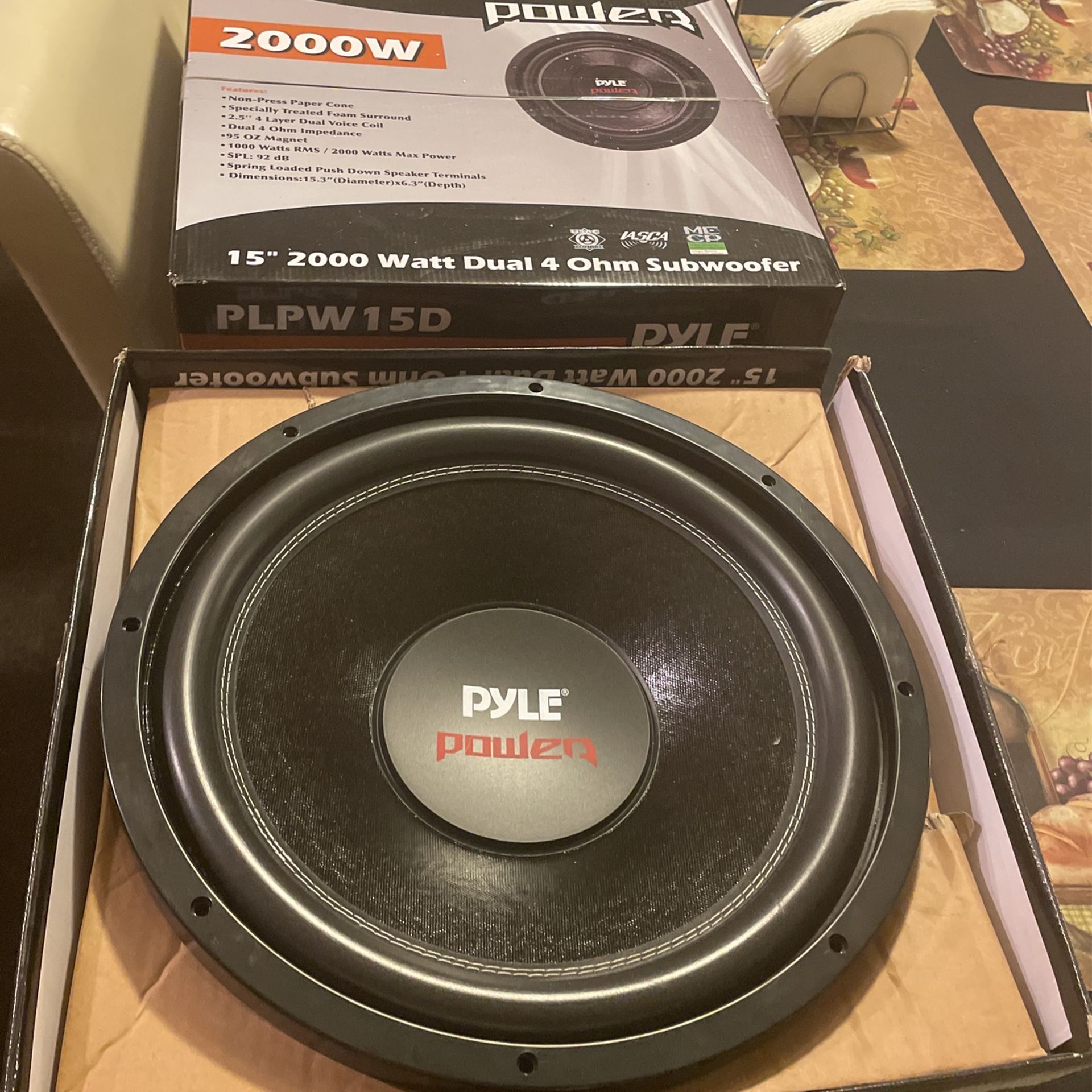 Dual Subwoofers