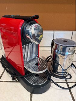 Nespresso Essenza Mini Coffee Machine with Aeroccino Milk Frother