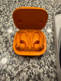 Powerbeats Pro 2