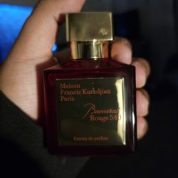 MFK Baccarat rouge 540 extrait