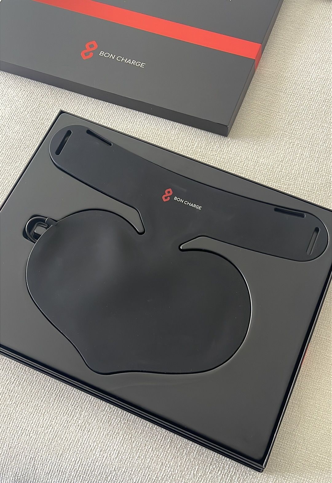 Bon Charge Red Light Neck And Chest Mask