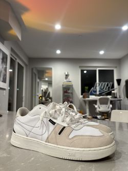 NIKE SQUASH TYPE SIZE 11