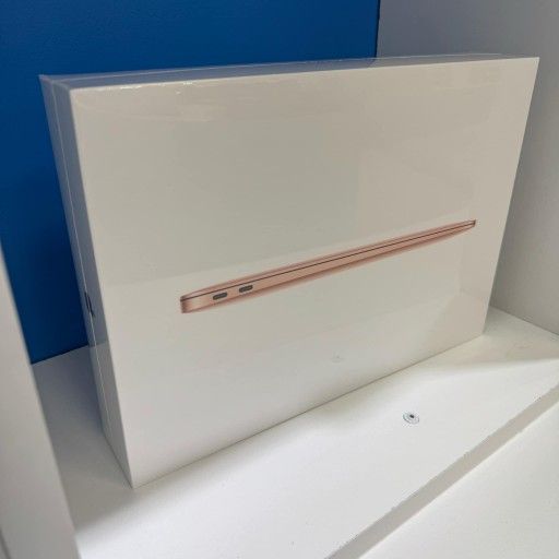 Apple MacBook Air 13 Inch M1 - Pay $5 and the rest later