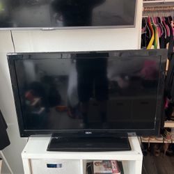 40’ Inch SEIKI TV with Remote For 45 Or Best Offer! Works Great!!  Not A Smart TV
